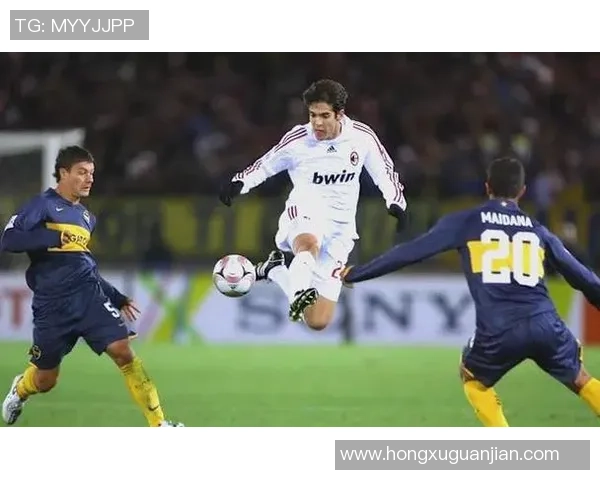 足球历史上的十位传奇球星与他们的时代影响力解析 足球历史上的十位传奇球星与他们的时代影响力解析