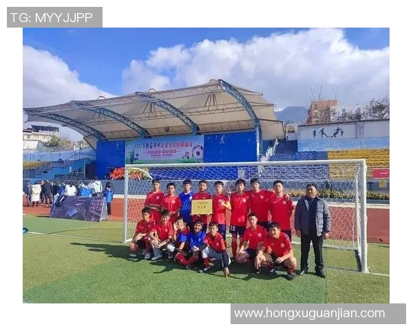 犹太足球球星的荣耀与奋斗之路展现体育与民族精神交融 犹太足球球星的荣耀与奋斗之路展现体育与民族精神交融